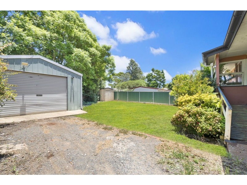 10 Tyack Street, Newtown QLD 4350