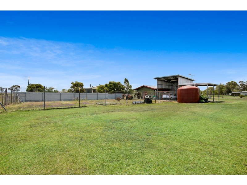 48 Railway Street, Cambooya QLD 4358
