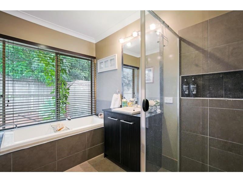 39 Highgrove Drive, Highfields QLD 4352