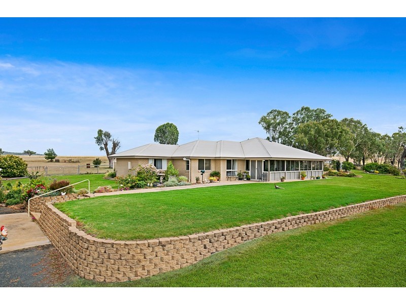 164 Palmer Road, Nobby QLD 4360