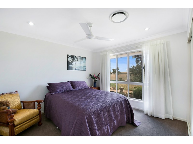 164 Palmer Road, Nobby QLD 4360