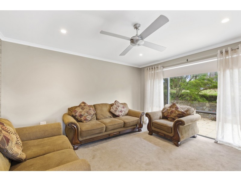 4 Large Street, Middle Ridge QLD 4350
