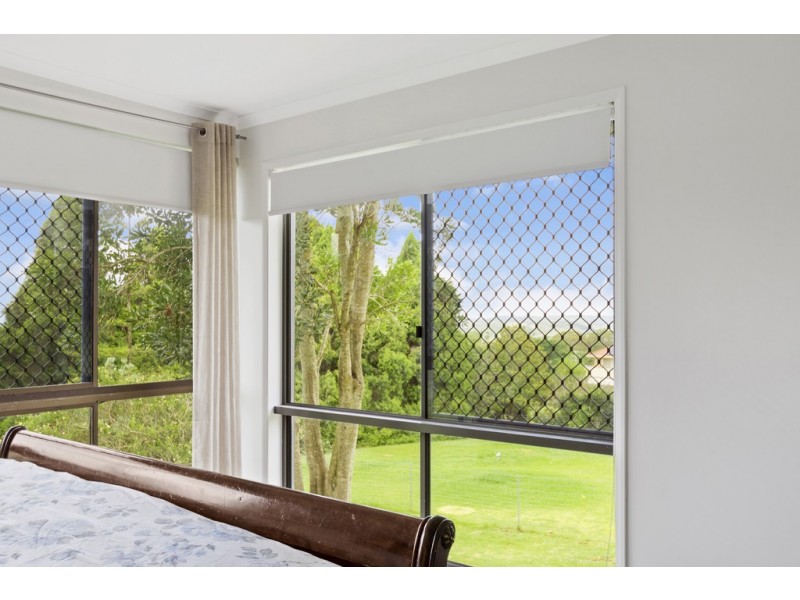 4 Large Street, Middle Ridge QLD 4350