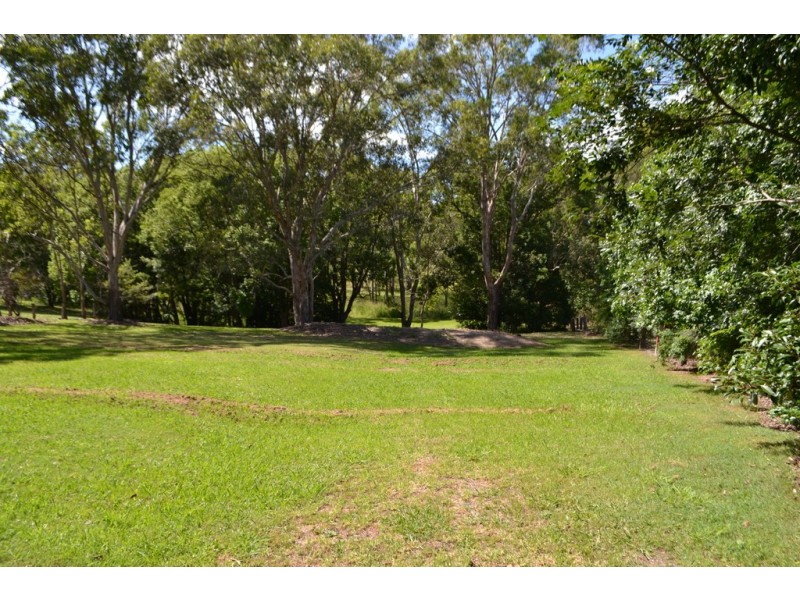 7a Creek Street, Crows Nest QLD 4355