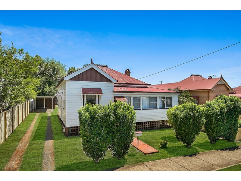 19 Goggs Street, Toowoomba City QLD 4350