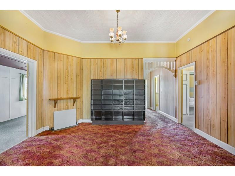 19 Goggs Street, Toowoomba City QLD 4350