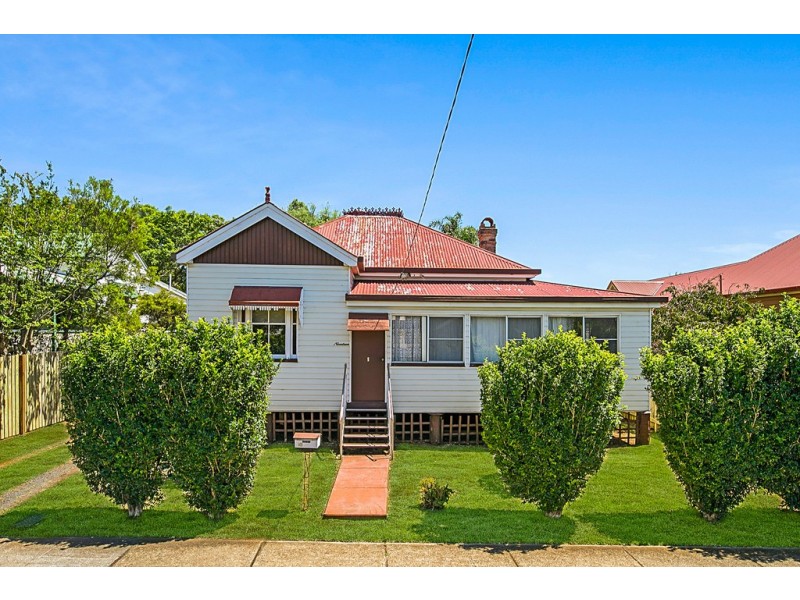 19 Goggs Street, Toowoomba City QLD 4350