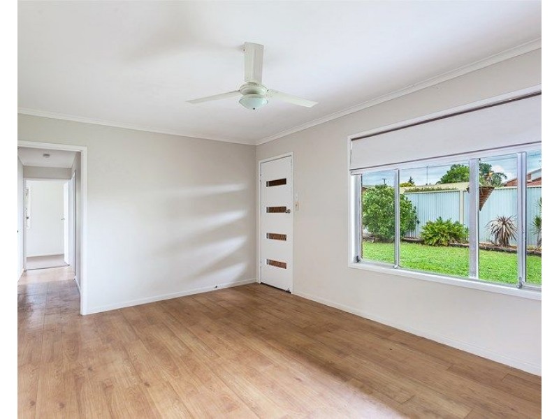 4 Collard Court, Darling Heights QLD 4350