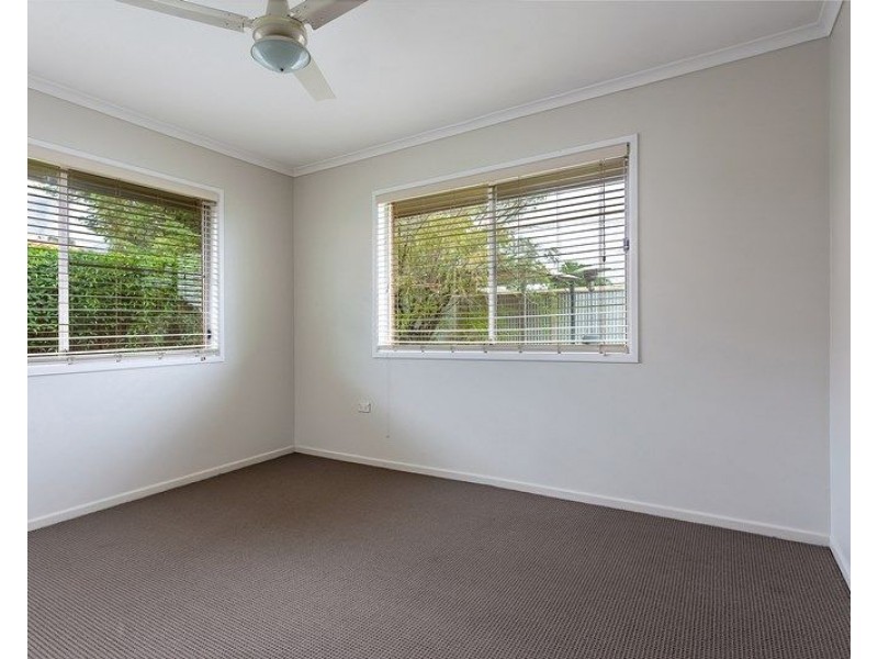 4 Collard Court, Darling Heights QLD 4350