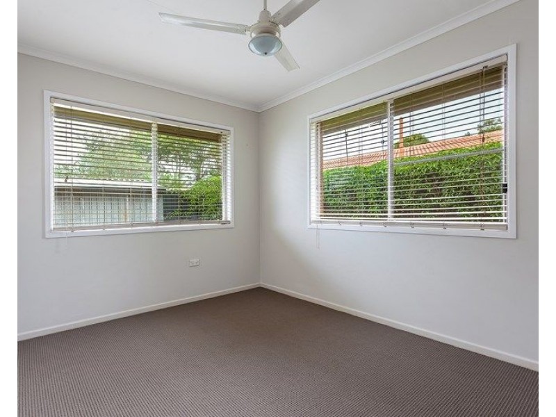 4 Collard Court, Darling Heights QLD 4350