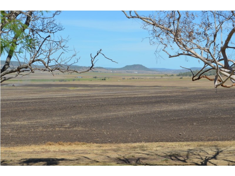 94 Macdiarmid Road, Cambooya QLD 4358