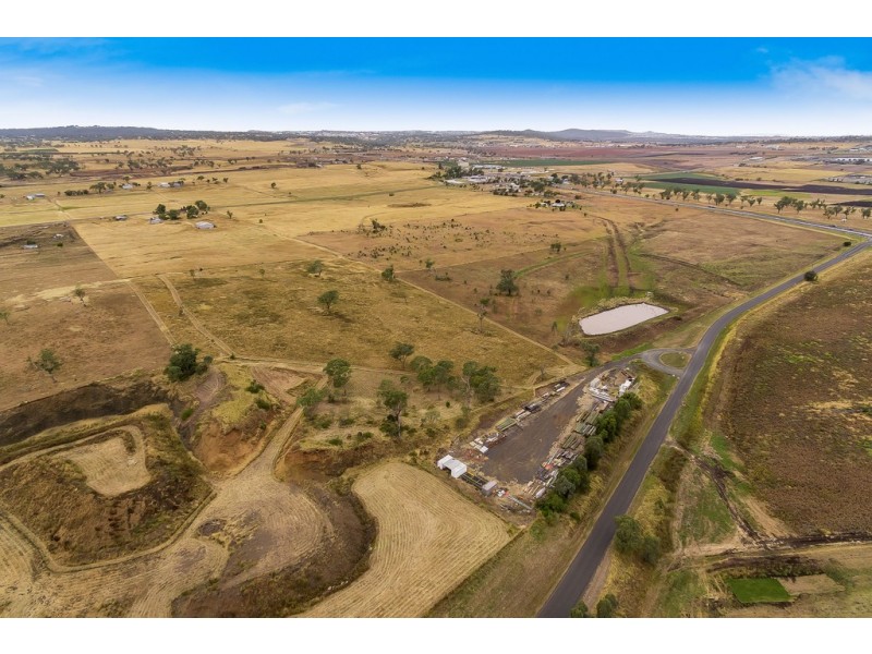 81 Steger Road, Charlton QLD 4350