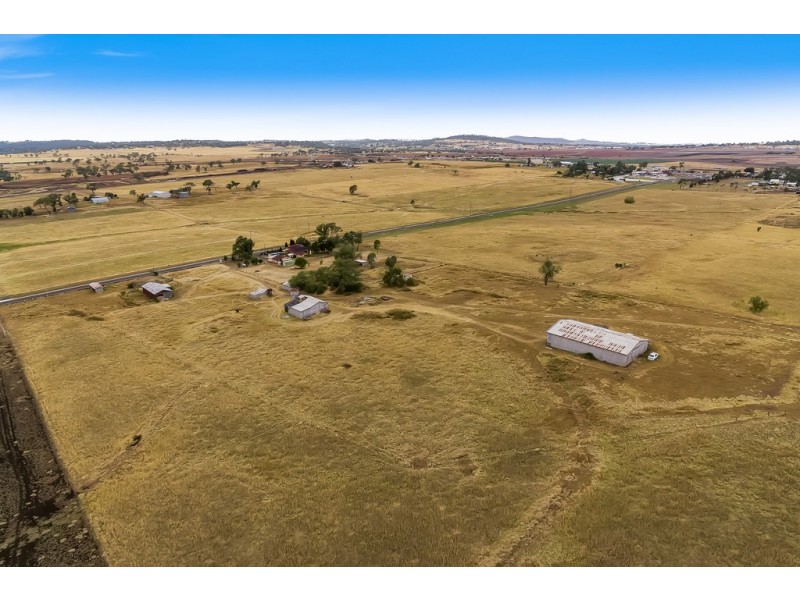 81 Steger Road, Charlton QLD 4350