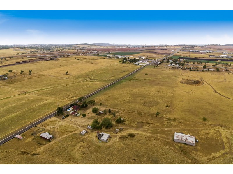81 Steger Road, Charlton QLD 4350