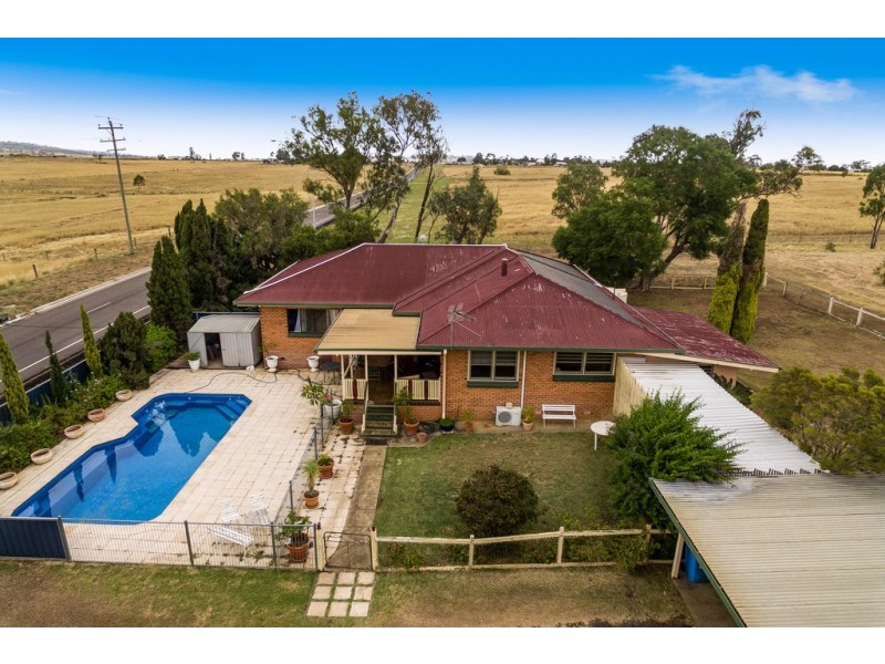 81 Steger Road, Charlton QLD 4350