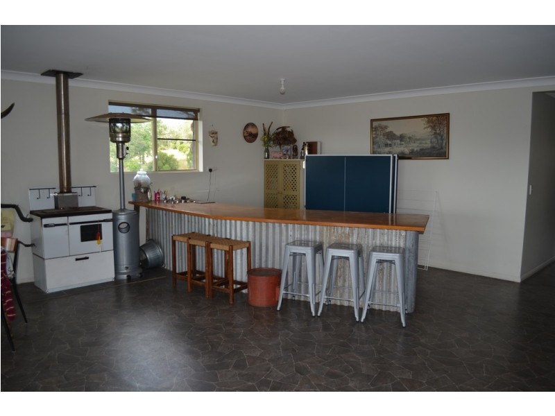 937 Coalbank Road, Highgrove QLD 4352