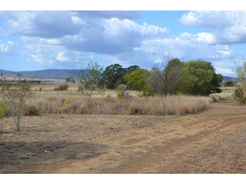 21 Grimes Road, Clifton QLD 4361