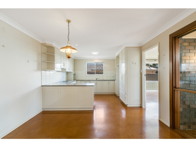 7 Nortorock Court, Wilsonton Heights QLD 4350