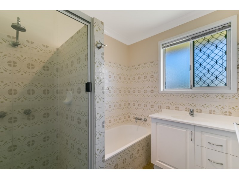 7 Nortorock Court, Wilsonton Heights QLD 4350