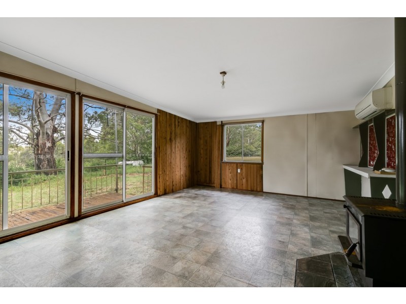 11 Marion Street, Pechey QLD 4352