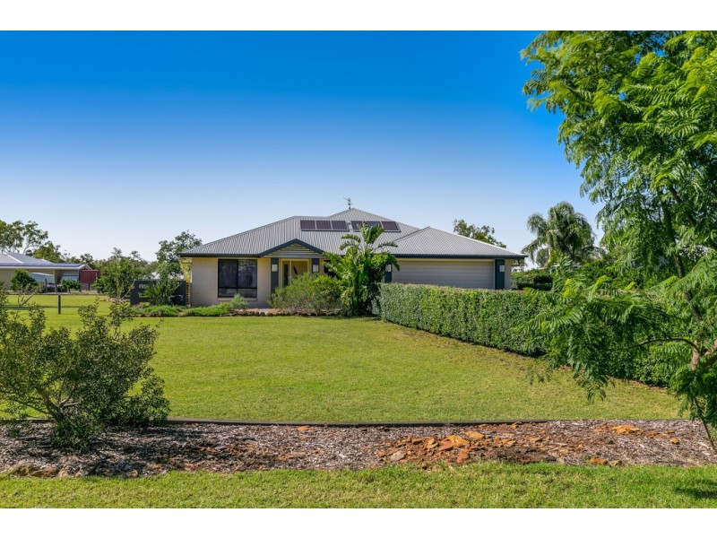 9 Yellowlea Court, Oakey QLD 4401