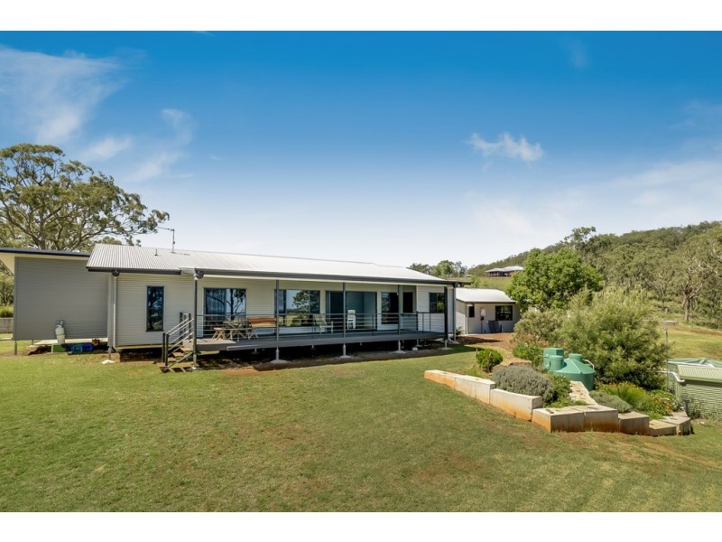 47 Volker Road, Mount Rascal QLD 4350