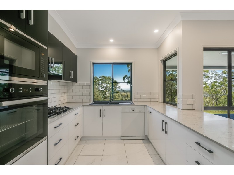 47 Volker Road, Mount Rascal QLD 4350