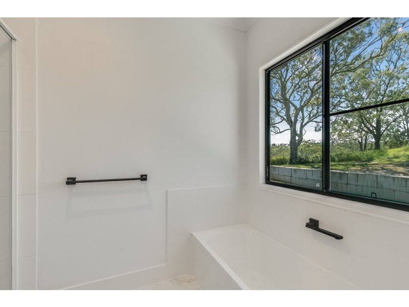 47 Volker Road, Mount Rascal QLD 4350