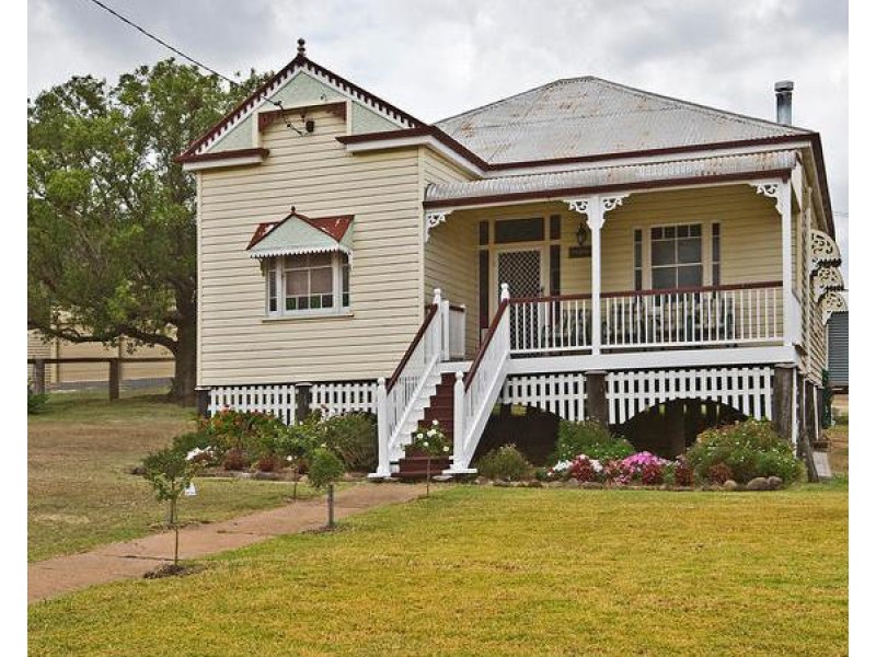 349 Gowrie Glencoe Rd, Glencoe QLD 4352