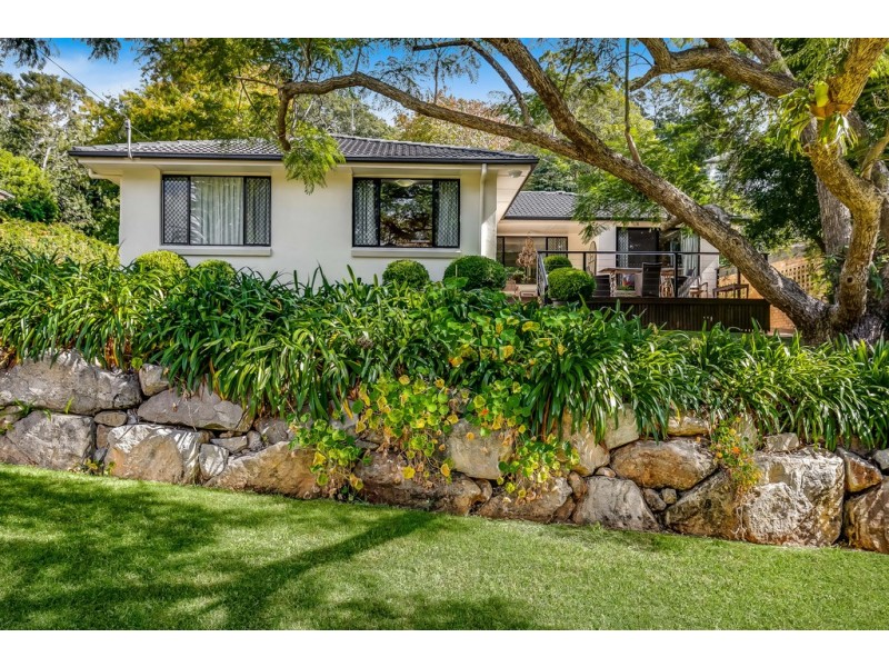 9 Fairholme Street, Mount Lofty QLD 4350