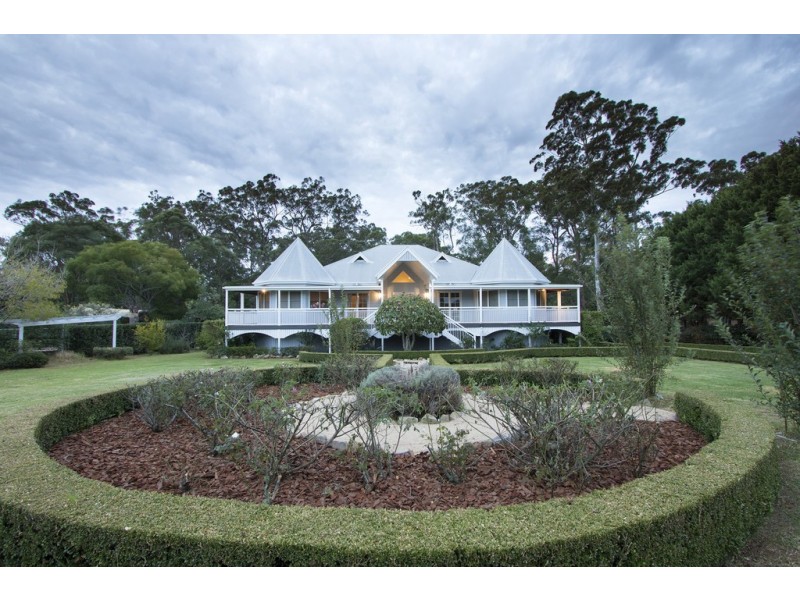 6 Lorikeet Street, Highfields QLD 4352