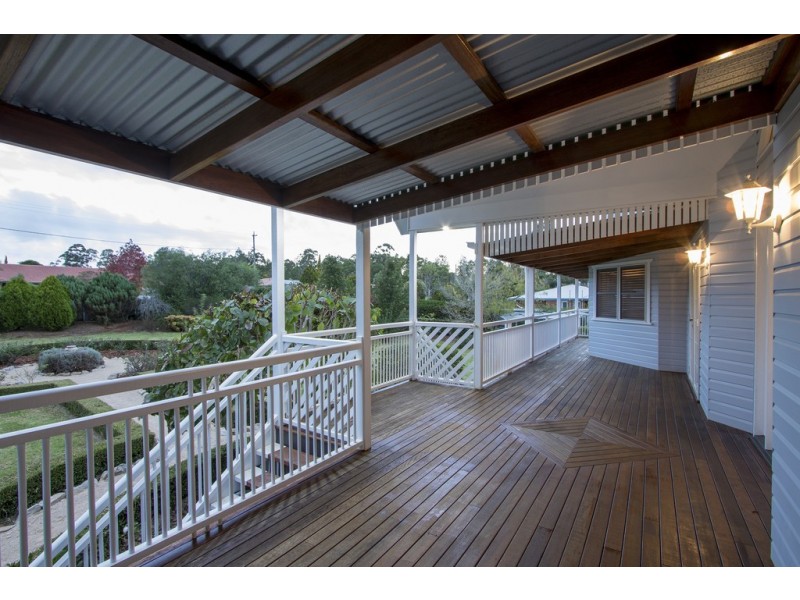 6 Lorikeet Street, Highfields QLD 4352