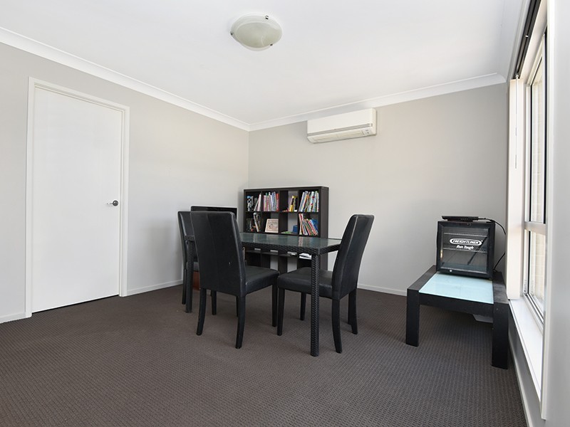 2/311 Alderley Street, South Toowoomba QLD 4350