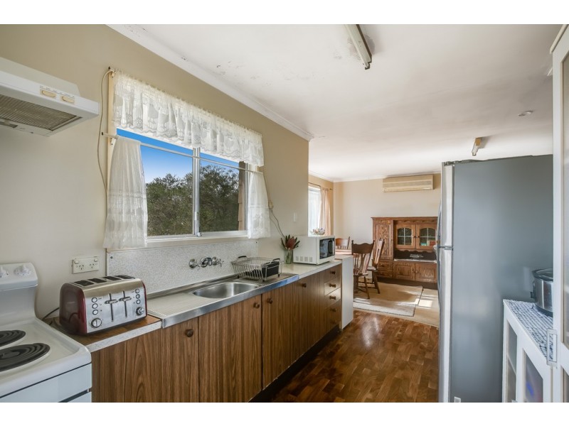 20 Scheske Street, Wilsonton QLD 4350