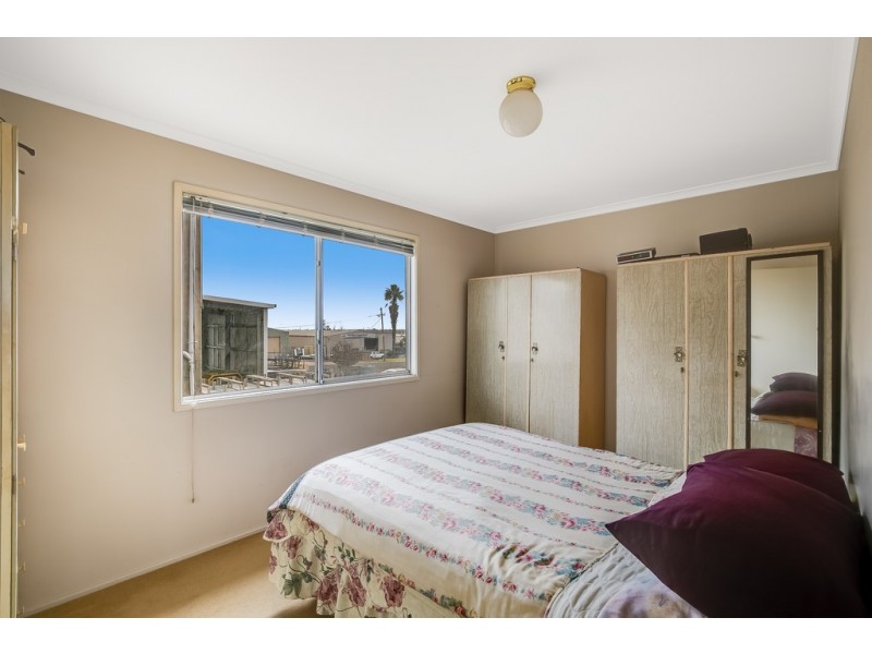 20 Scheske Street, Wilsonton QLD 4350