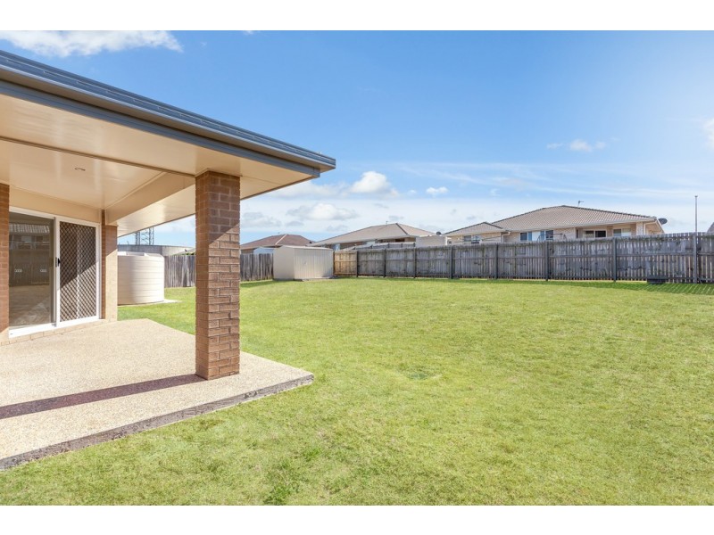 42 Newman Road, Wyreema QLD 4352