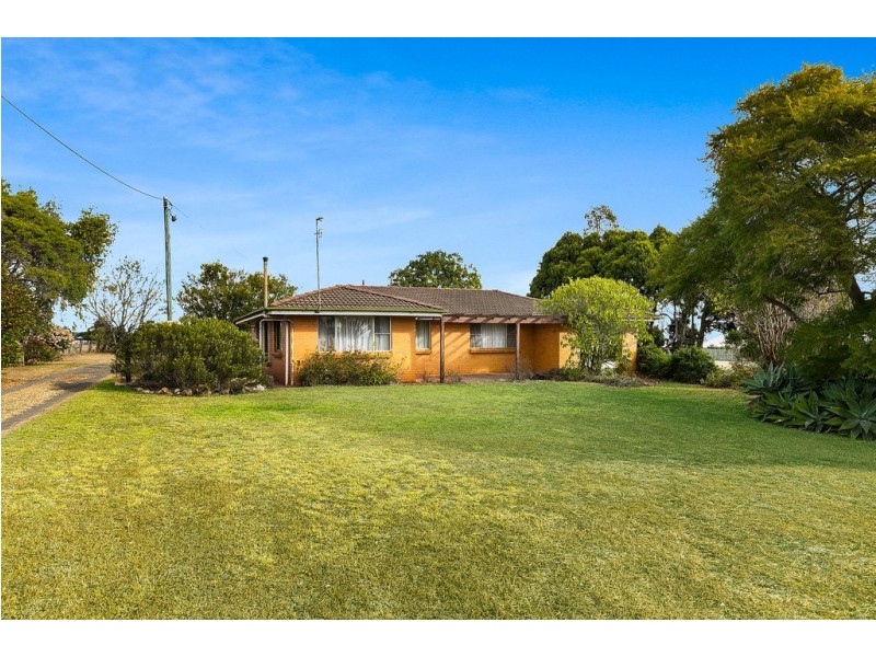 226 Hursley Road, Glenvale QLD 4350