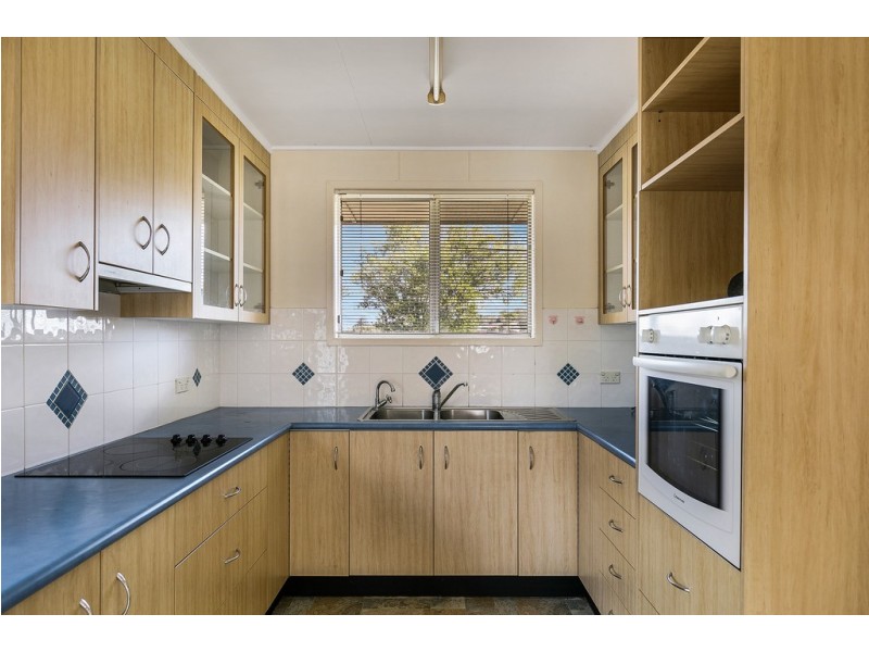 226 Hursley Road, Glenvale QLD 4350