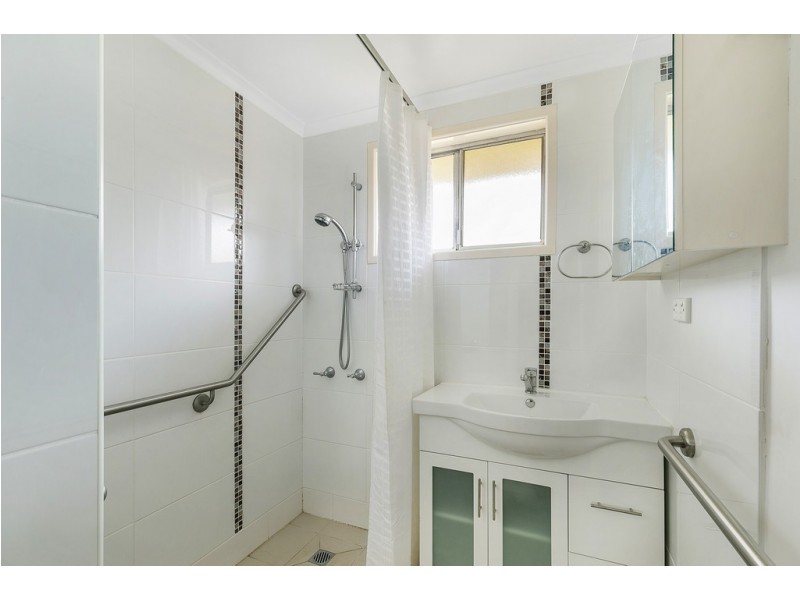 226 Hursley Road, Glenvale QLD 4350