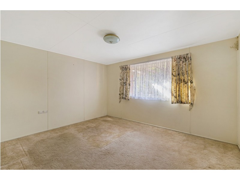 226 Hursley Road, Glenvale QLD 4350