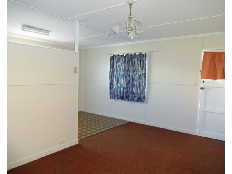 3/272 Bridge Street, Newtown QLD 4350