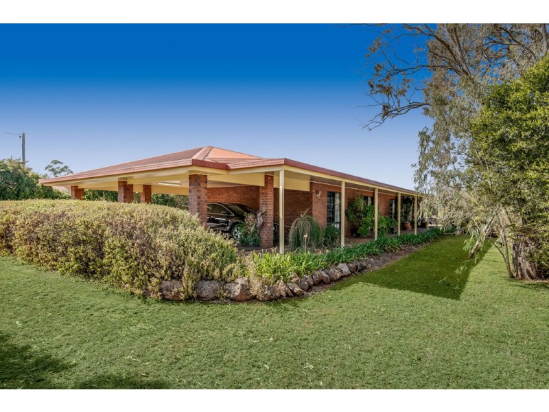 71 Valley View Drive, Meringandan West QLD 4352