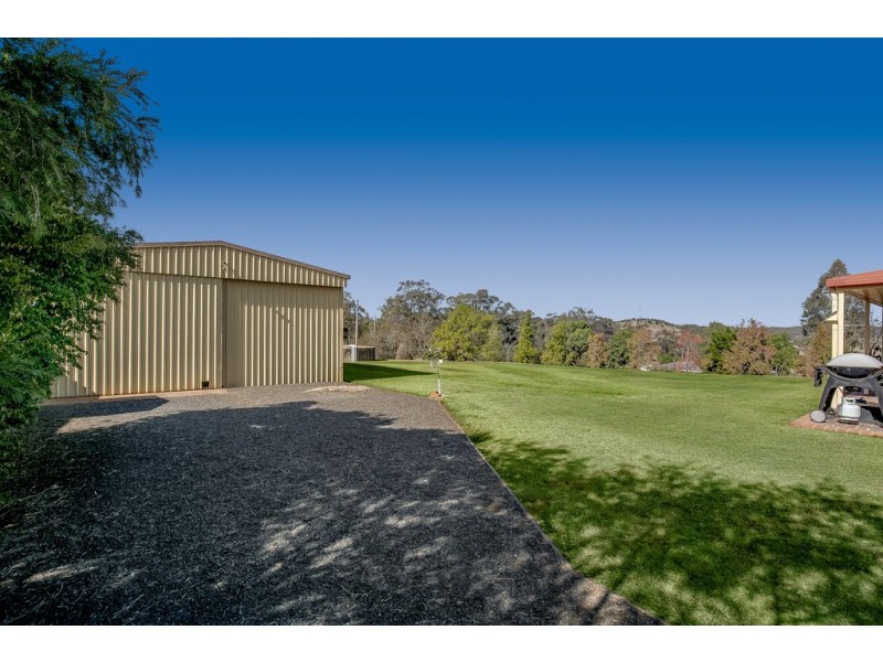 71 Valley View Drive, Meringandan West QLD 4352
