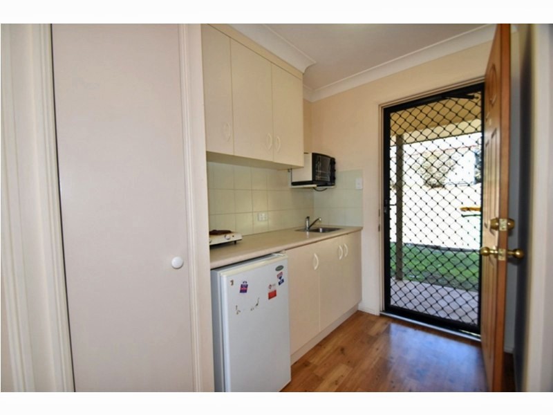 25/14 Fanny Street, Newtown QLD 4350