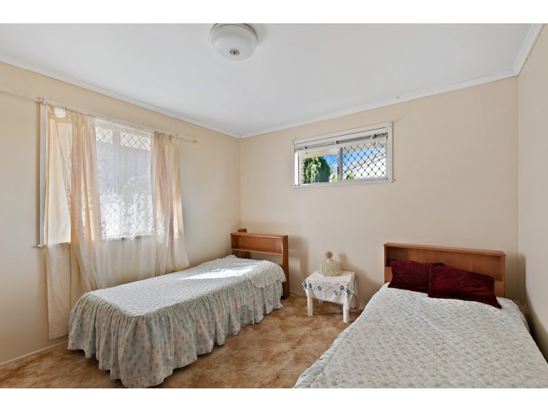 15 Zimmerle Street, Harristown QLD 4350