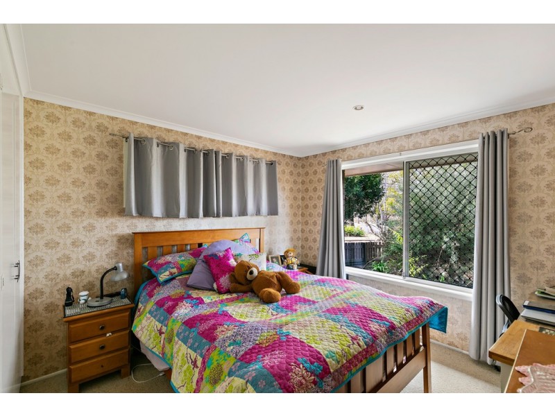 9 Chelsea Court, Centenary Heights QLD 4350