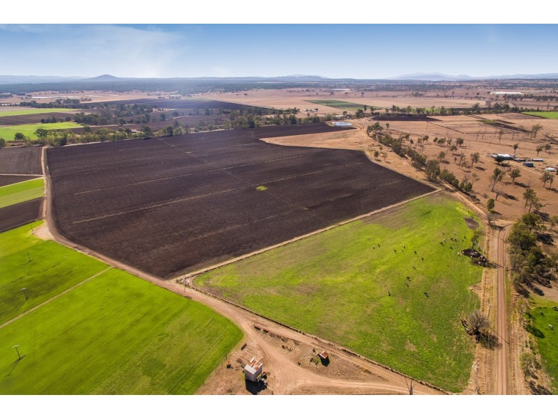 137 Clarendon Station Road, Clarendon QLD 4311