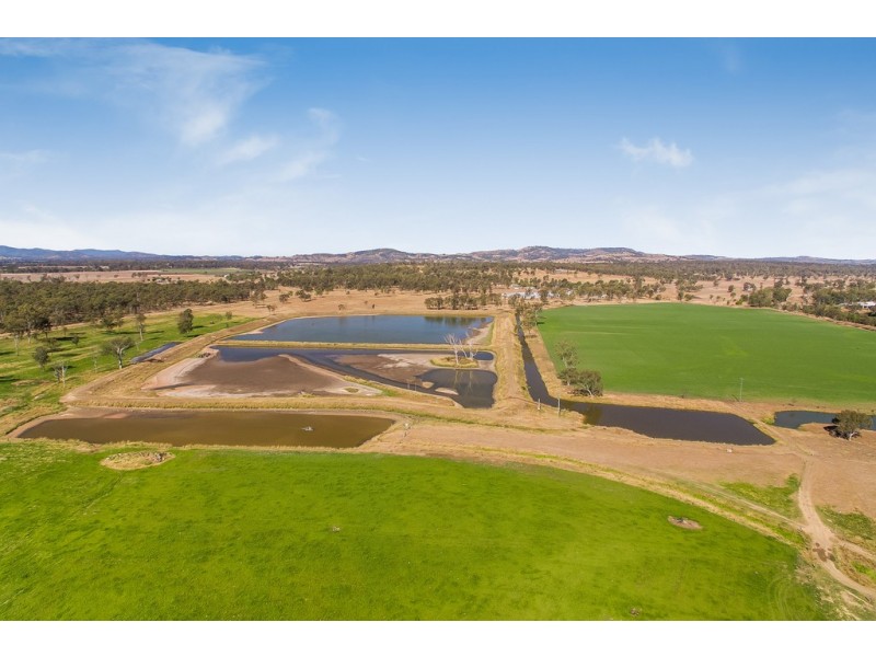 137 Clarendon Station Road, Clarendon QLD 4311