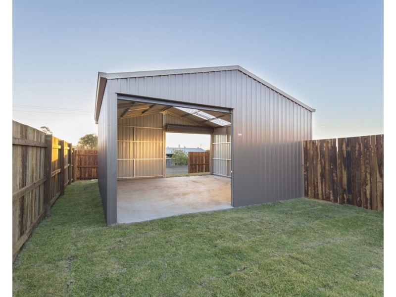 33 Milford Street, Westbrook QLD 4350