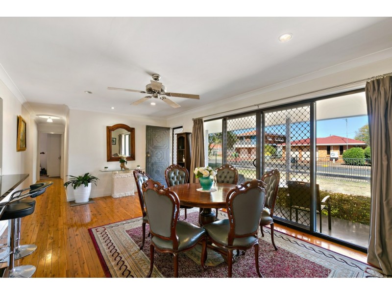 5 Cambridge Street, Harristown QLD 4350